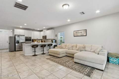 79349 Plummers Creek Drive, Yulee FL - photo 15 of 70