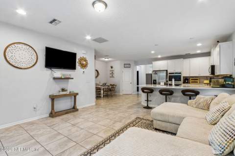 79349 Plummers Creek Drive, Yulee FL - photo 16 of 70