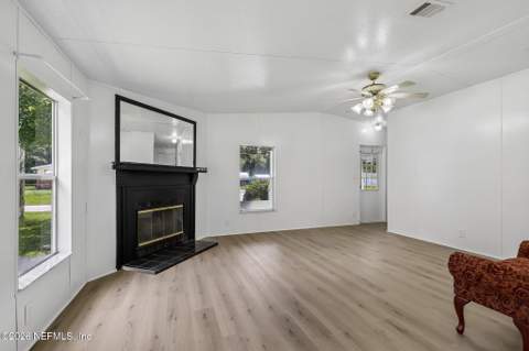 3602 Bowden Circle, Jacksonville FL - photo 8 of 44