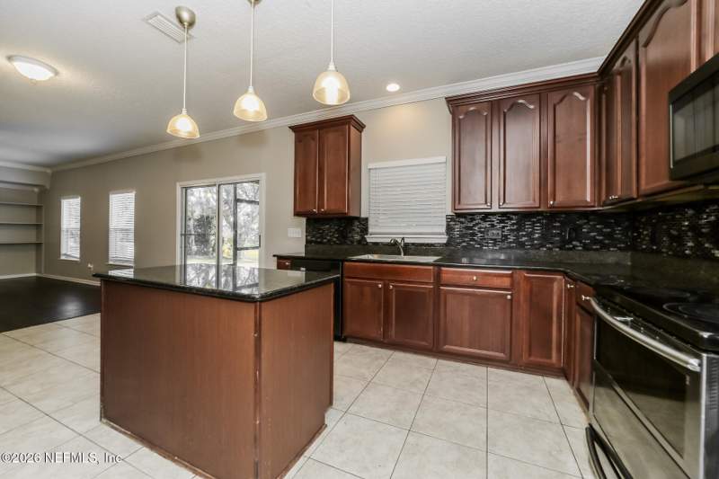 5 bedroom Single Family Residence at 14079 Redrock Lake Drive, Eagles Hammock, Jacksonville — photo 5