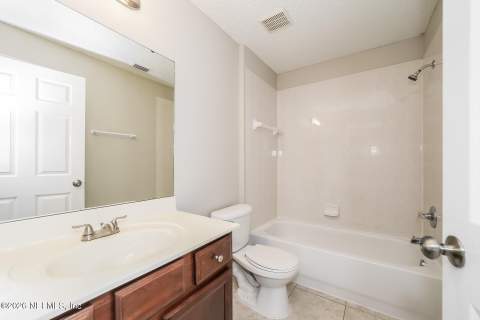 14079 Redrock Lake Drive, Jacksonville FL - photo 14 of 15