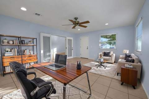 1897 Ocean Pond Drive, Jacksonville Beach FL - photo 14 of 32