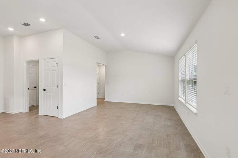 3 bedroom Single Family Residence at 14265 Ryder Court, Bellbrooke, Jacksonville — photo 4