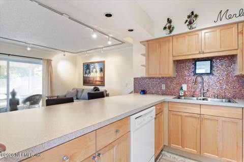 2111-2113 3rd Street, Neptune Beach FL - photo 11 of 42