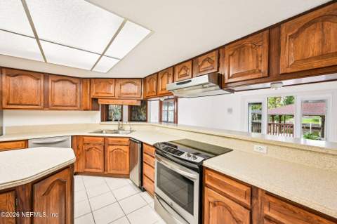 331 Oak Drive, Fleming Island FL - photo 16 of 60