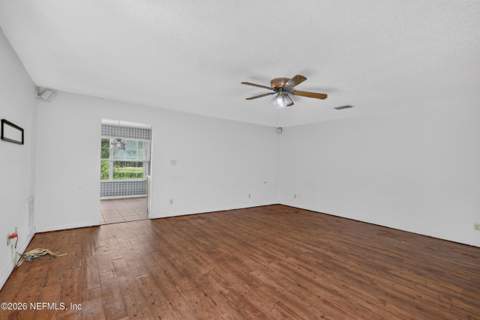 6824 James Britt Road, Glen St. Mary FL - photo 15 of 62