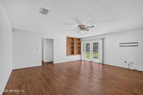 6824 James Britt Road, Glen St. Mary FL - photo 13 of 62