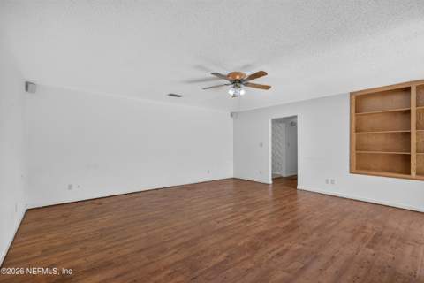 6824 James Britt Road, Glen St. Mary FL - photo 14 of 62