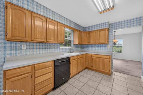 6824 James Britt Road, Glen St. Mary FL - photo 19 of 62