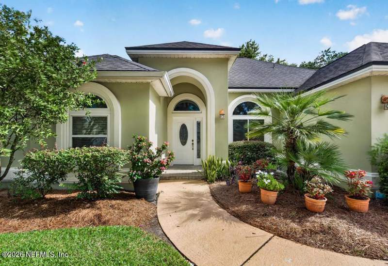 3 bedroom Single Family Residence at 7839 Heather Lake Court, Deer Creek, Jacksonville — photo 4