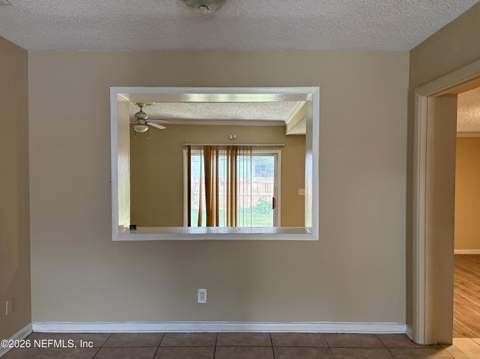 6244 Pine Bluff Drive, Jacksonville FL - photo 6 of 32