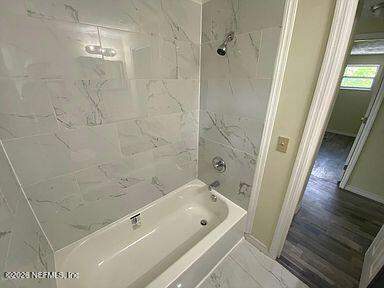 1041 Seminole Avenue, Jacksonville FL - photo 11 of 27