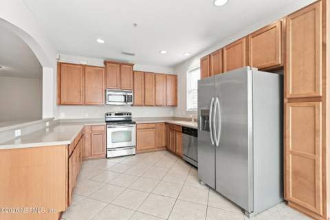 4480 Deerwood Lake Parkway #151, Jacksonville FL - photo 12 of 36