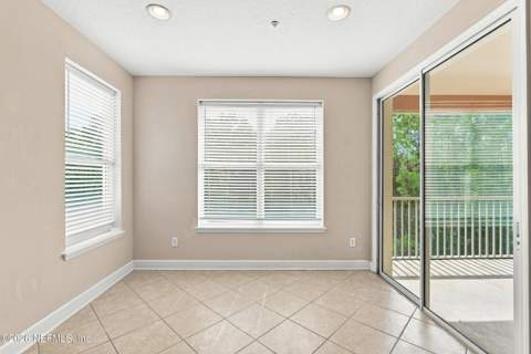 4480 Deerwood Lake Parkway #151, Jacksonville FL - photo 15 of 36