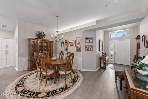 9239 Sunrise Breeze Circle, Jacksonville FL - photo 8 of 54