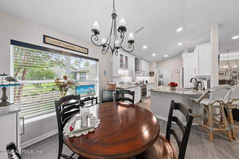 9239 Sunrise Breeze Circle, Jacksonville FL - photo 17 of 54
