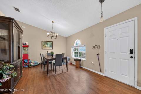 3196 Shadow Creek Road, Jacksonville FL - photo 6 of 40