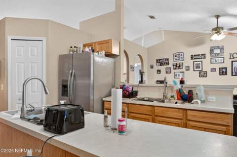 3196 Shadow Creek Road, Jacksonville FL - photo 23 of 40