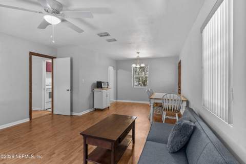 5779 Lake Lucina Drive, Jacksonville FL - photo 9 of 35