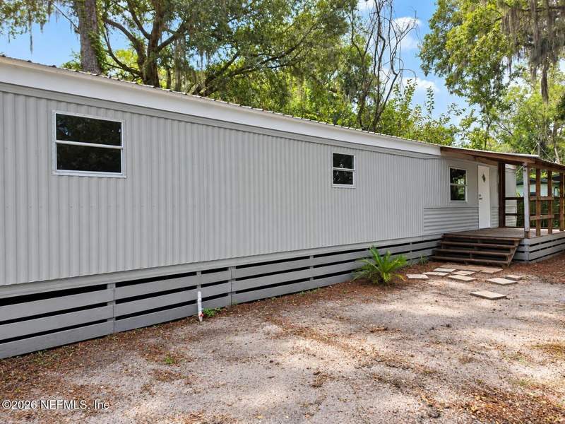 4 bedroom Single Family Residence at 5652 Potomac Avenue, Section Land, Jacksonville — photo 3