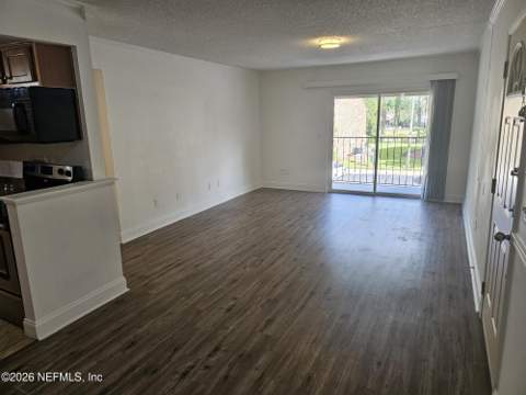 3737 Loretto Road #907, Jacksonville FL - photo 7 of 21
