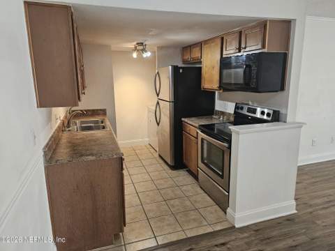 3737 Loretto Road #907, Jacksonville FL - photo 12 of 21