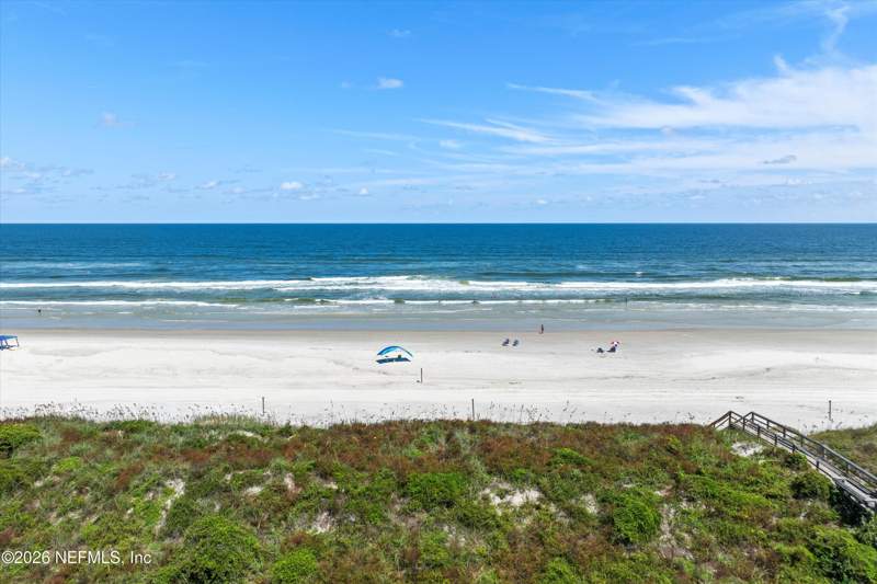 4 bedroom Single Family Residence at 402 3rd Street, North Beach, St. Augustine — photo 3