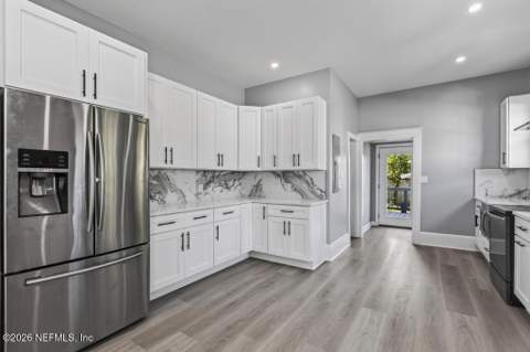 2256 Forbes Street, Jacksonville FL - photo 15 of 34