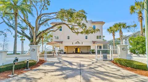 1616 River Road #101, Jacksonville FL - photo 10 of 29