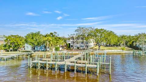 1616 River Road #101, Jacksonville FL - photo 15 of 29