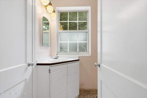 1122 MIRAMAR Avenue, Jacksonville FL - photo 19 of 38