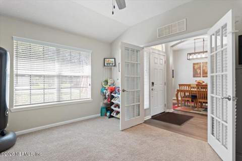 14437 Cherry Lake Drive, Jacksonville FL - photo 18 of 65
