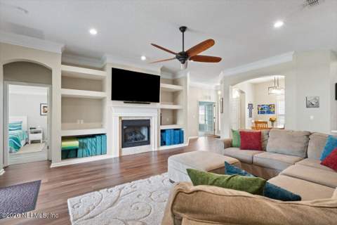 14437 Cherry Lake Drive, Jacksonville FL - photo 22 of 65