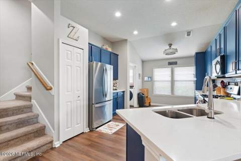 14437 Cherry Lake Drive, Jacksonville FL - photo 24 of 65