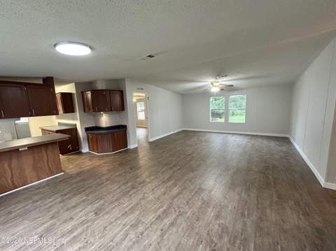 1150 Floyd Street, Fleming Island FL - photo 9 of 18