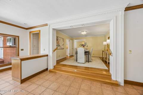 4737 Exeter Lane, Jacksonville FL - photo 10 of 36