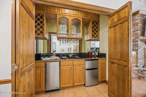 4737 Exeter Lane, Jacksonville FL - photo 13 of 36