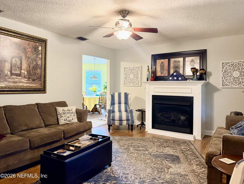 3 bedroom Single Family Residence at 4540 Camellia Street, Jacksonville South, Middleburg — photo 4