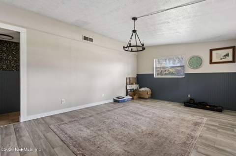 11486 Inez Drive, Jacksonville FL - photo 9 of 47