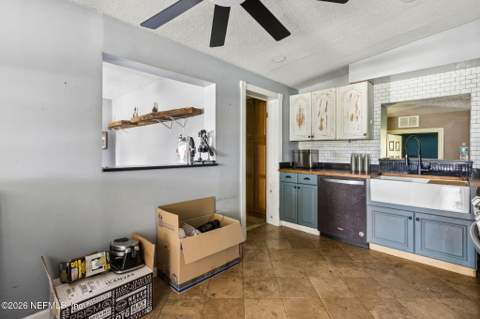 11486 Inez Drive, Jacksonville FL - photo 17 of 47