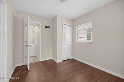 5718 Perch Drive, Jacksonville FL - photo 16 of 20