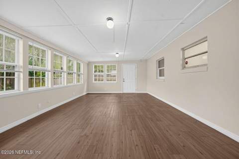 5718 Perch Drive, Jacksonville FL - photo 17 of 20