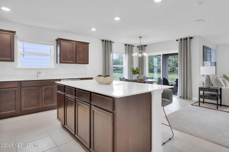 4 bedroom Single Family Residence at 7088 Sandperch Street, Wells Landing, Jacksonville — photo 5