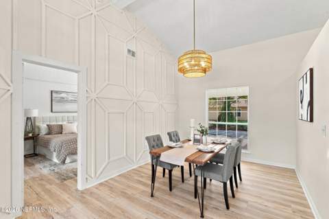 5312 Blue Pacific Drive, Jacksonville FL - photo 8 of 42