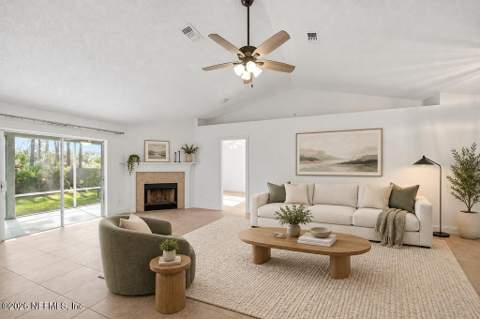 305 Island Landing Drive, St. Augustine FL - photo 7 of 43