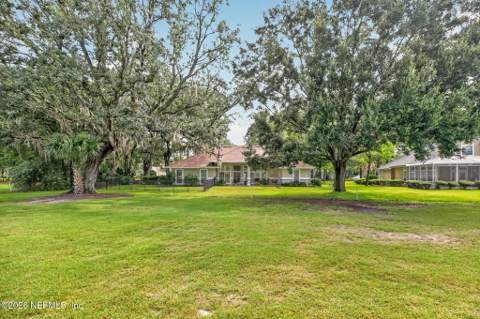 836 QUEENS HARBOR Boulevard, Jacksonville FL - photo 17 of 44