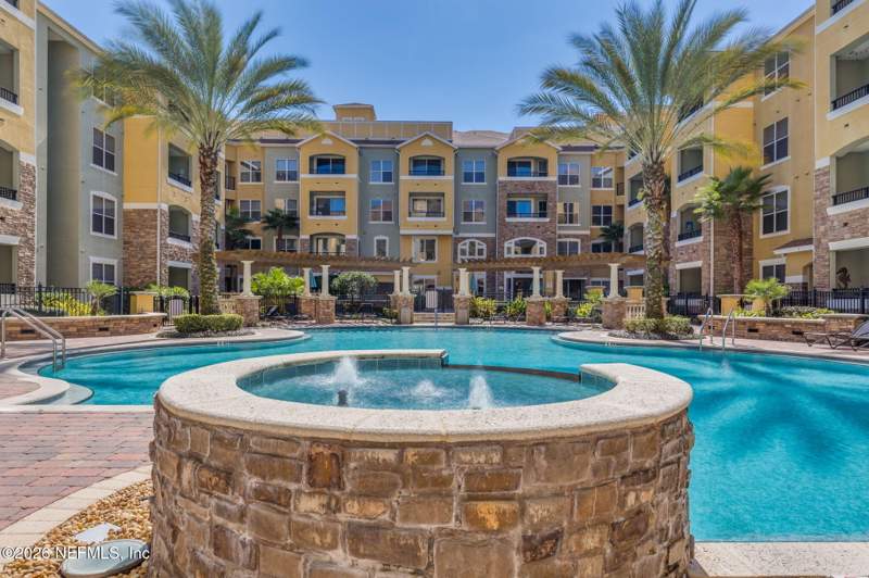 2 bedroom Condominium at 8539 W Gate Parkway #9101, Villa Medici, Jacksonville — photo 3