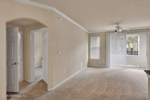 8539 W Gate Parkway #9101, Jacksonville FL - photo 13 of 40