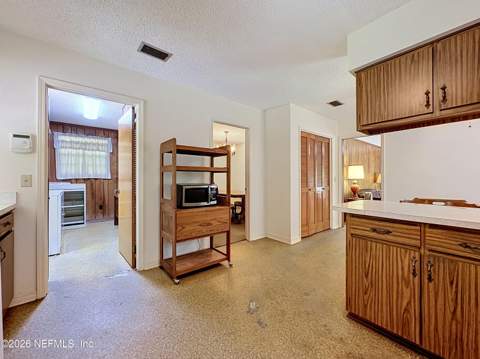 7980 Quail Cove Lane, Jacksonville FL - photo 15 of 49