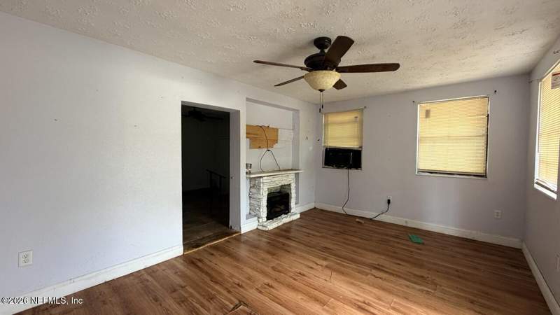 3 bedroom Single Family Residence at 9936 Frankella Road, Section Land, Jacksonville — photo 5